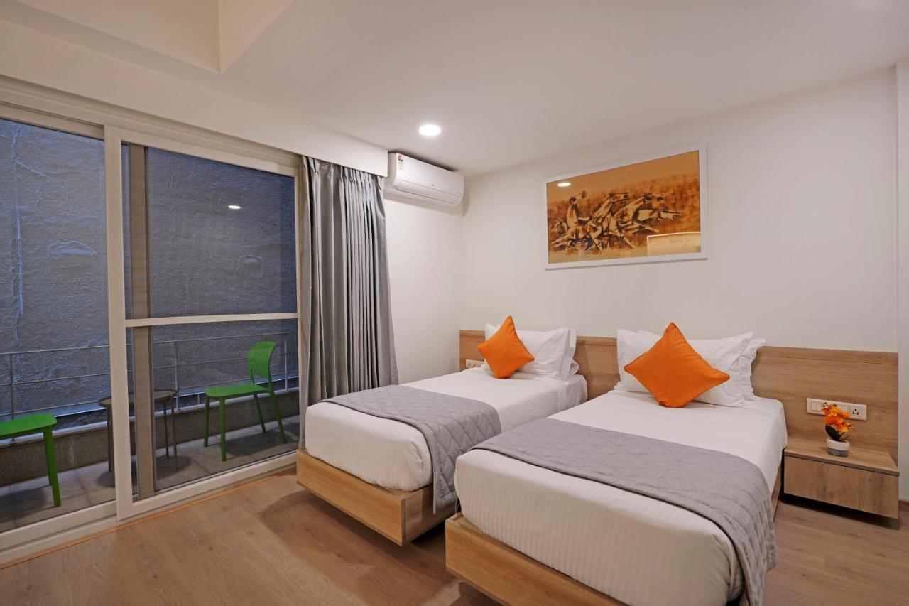 Nest By Rivido Apart Hotel, Bannerghatta Road Bangalore Eksteriør billede